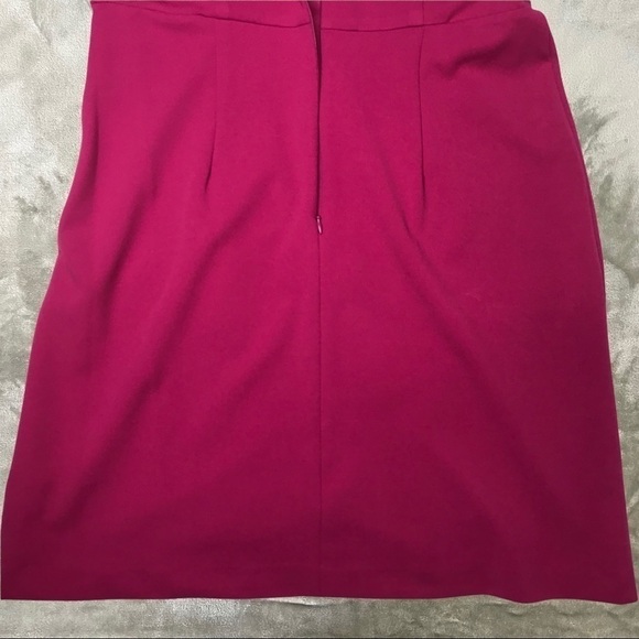 Betsey Johnson Pink Short Sleeve Zip Up V Neck Sheath Cocktail Dress Size 10 NWT - Picture 6 of 11
